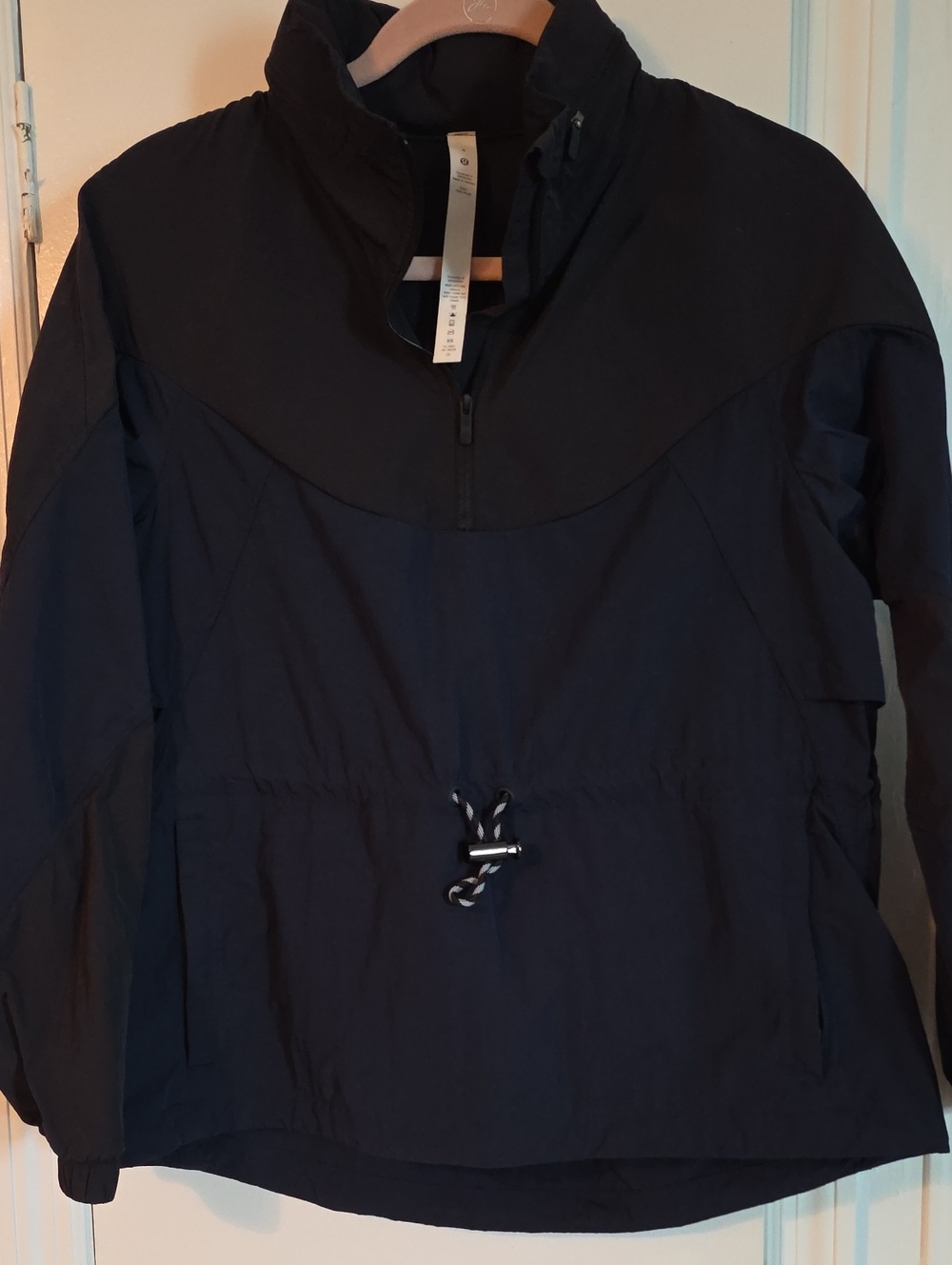 lululemon NWOT athletica Black & Navy Pullover Jacket